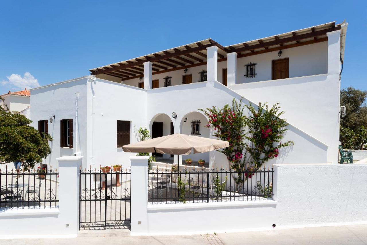 Villa Kriezi Spétses Екстериор снимка